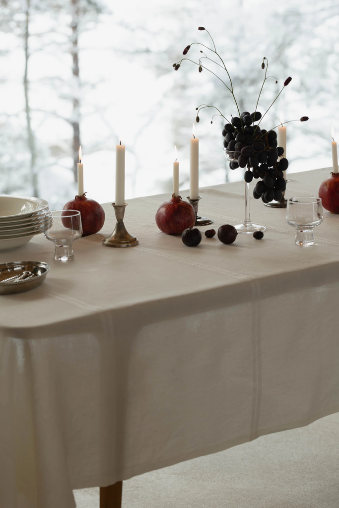 LapuanKankurit-Venla-tablecloth-white-5-scaled.webp