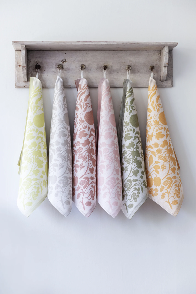 LapuanKankurit-Puutarha-towel-napkin-1-scaled.webp