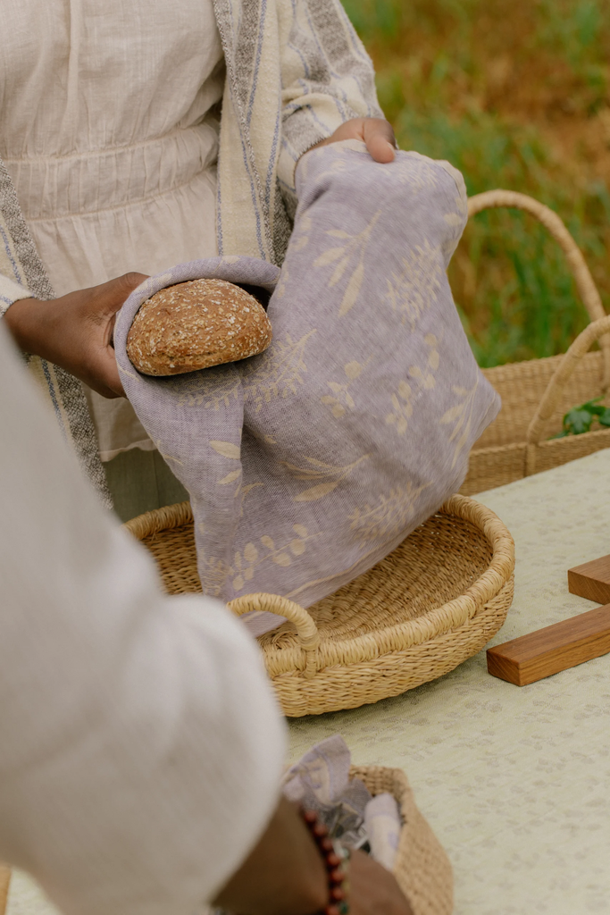LapuanKankurit-Salvia-towel-gold-lavender-and-Meirami-linen-cloth-lime-olive-scaled.webp