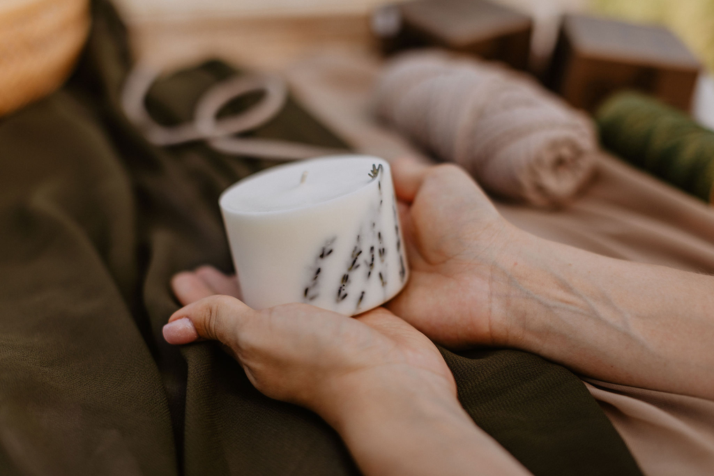 [SKU_TLS0024] Bougie à la lavande - TL (S)